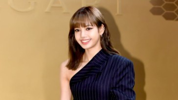 Blackpink Lisa's Outfit at Bvlgari Event on October 29, 2019