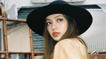 Blackpink Lisa's Outfit on Instagram on October 6, 2019