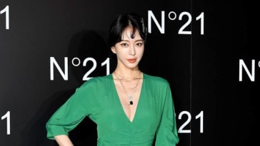 Han Ye-seul's Outfit at No21 Event on October 24, 2019