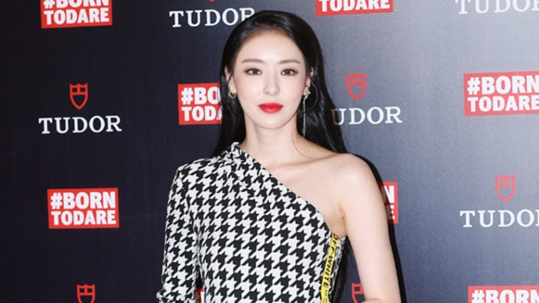 Lee Da-hee's Outfit at Tudor Event on October 8, 2019