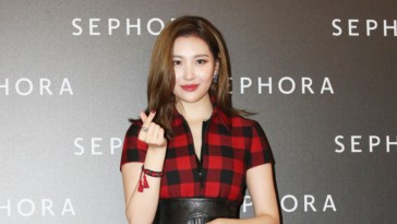 Sunmi's Outfit at Sephora Store launching event on October 23, 2019