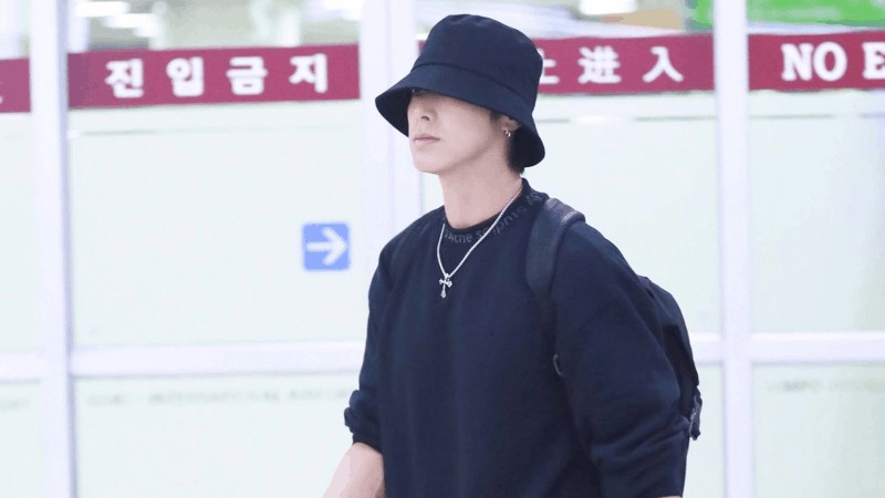 TVXQ Yunho's Outfit at Gimpo Airport on October 11, 2019