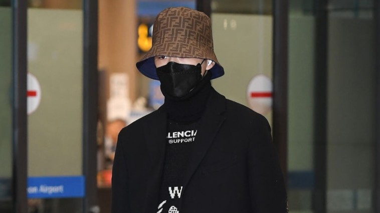 Kang Daniel's Outfit at Incheon Airport on November 27, 2019