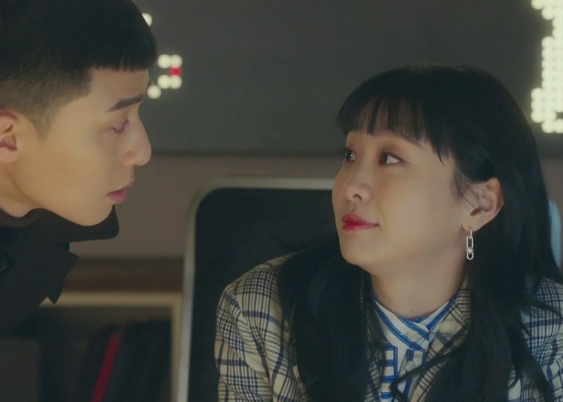 Itaewon Class Kdrama Fashion - Kim Da-Mi - Episode 13-5