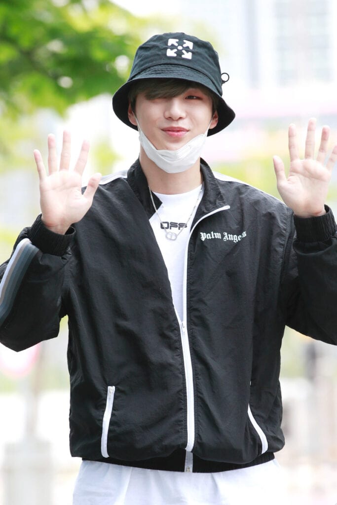 Kang Daniel's Outfit On the way to TikTok Stage Live on May 25, 2020