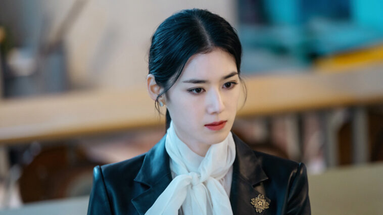 The King Eternal Monarch Fashion - Jung Eun-Chae - Episodes 7-10