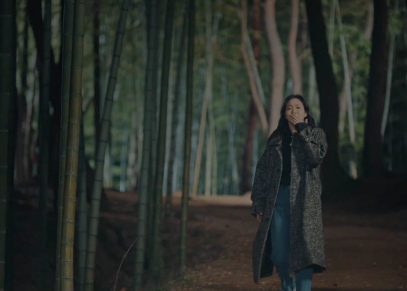 The King Eternal Monarch Kdrama Fashion - Kim Go-Eun - Episode 10-2