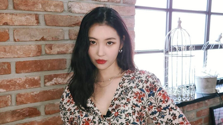 Sunmi's Outfit on Instagram on June 15, 2020