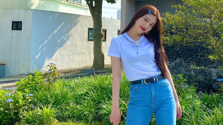 Red Velvet Joy's Outfit on Instagram on June 28, 2020