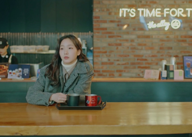 The King Eternal Monarch Kdrama Fashion - Kim Go-Eun - Episode 11-2