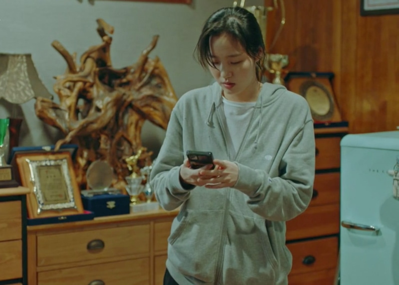 The King Eternal Monarch Kdrama Fashion - Kim Go-Eun - Episode 11-3