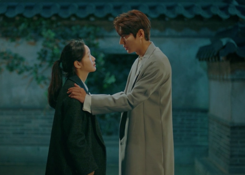 The King Eternal Monarch Kdrama Fashion - Kim Go-Eun - Episode 13-1