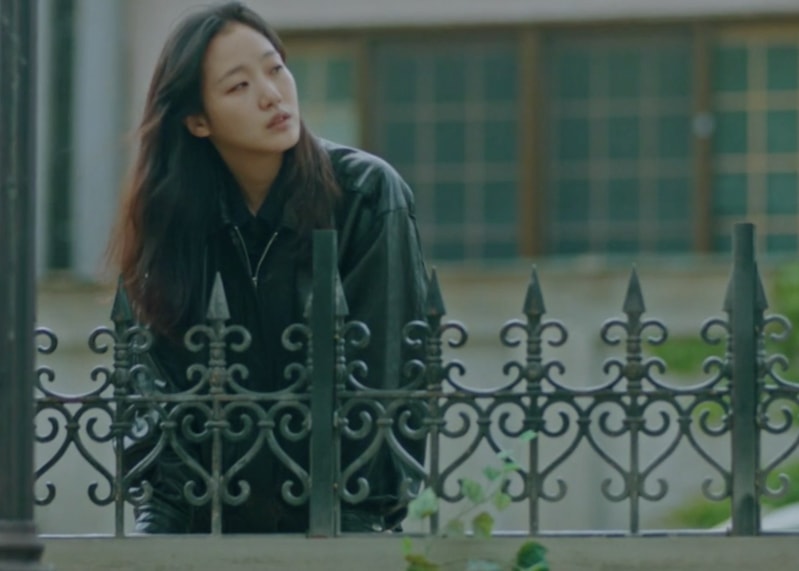 The King Eternal Monarch Kdrama Fashion - Kim Go-Eun - Episode 13-4