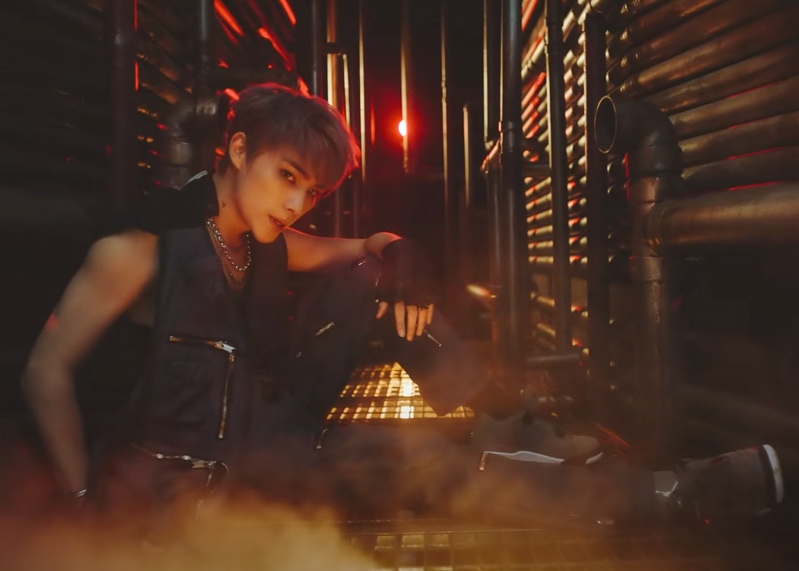 WayV Turn Back Time MV Kpop Fashion - Xiaojun - Look 1