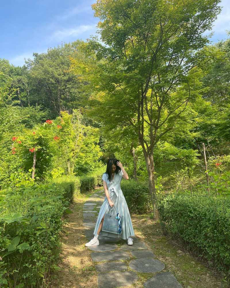 Blackpink Jennie's Outfit on Instagram on July 9, 2020