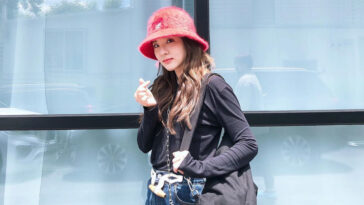 Sandara Park's Outfit On the way to film 'Follow Me Review On' on July 15, 2020