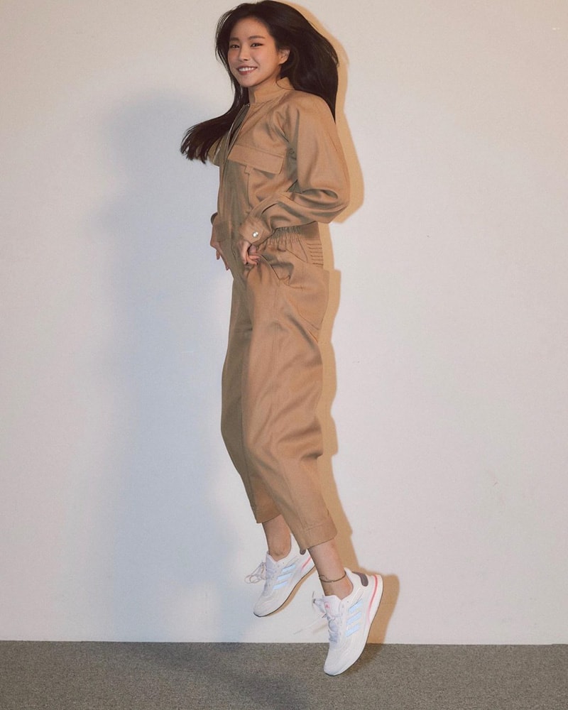 Apink Naeun's Outfit on Instagram on July 20, 2020