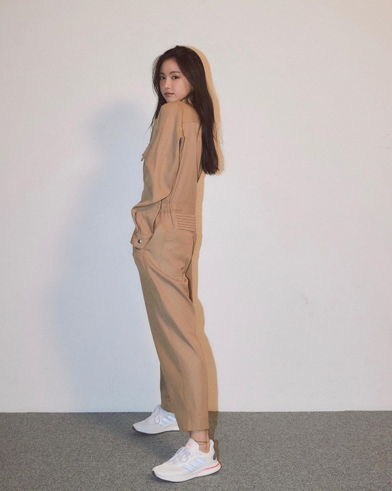 Apink Naeun's Outfit on Instagram on July 20, 2020