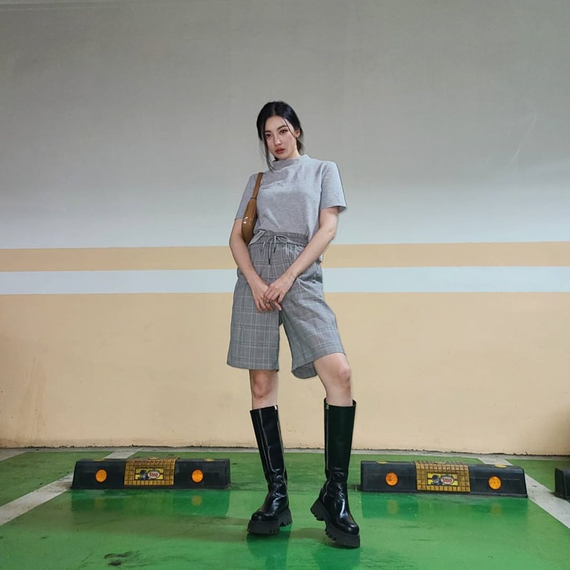 Sunmi's Outfit on Instagram on July 28, 2020