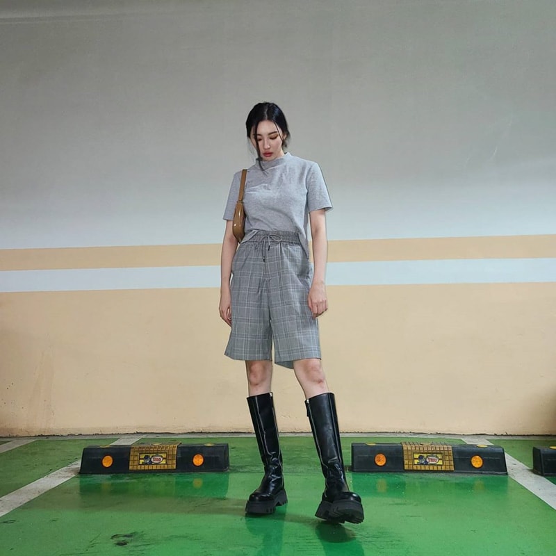 Sunmi's Outfit on Instagram on July 28, 2020