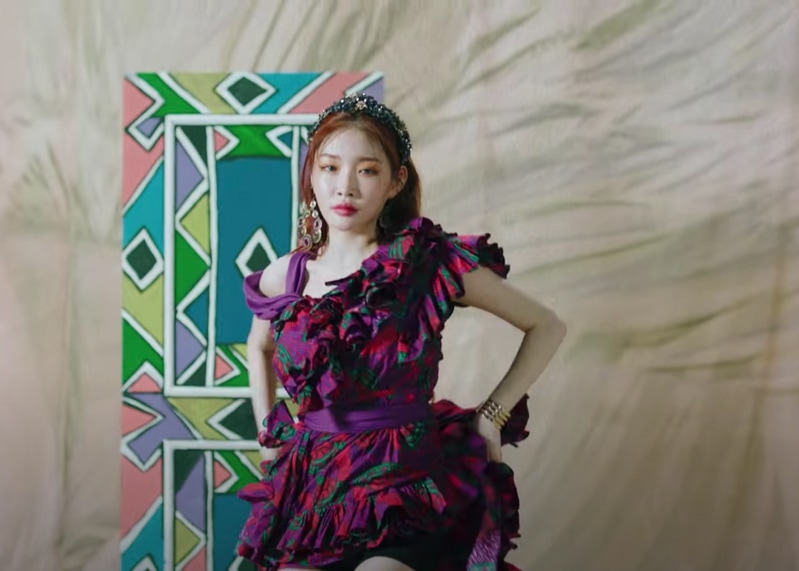 Chungha Play MV Kpop Fashion - Look 3