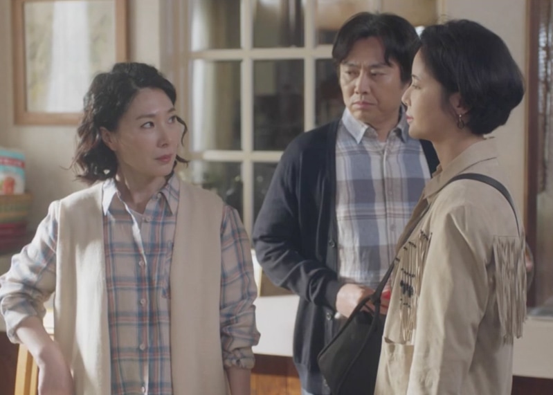 To All The Guys Who Loved Me Kdrama Fashion - Hwang Jung-Eum - Episode 2-1
