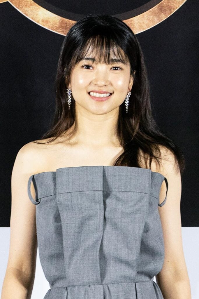 Kim Tae-Ri's Outfit at ‘Space Sweepers’ Press Conference on August 18, 2020