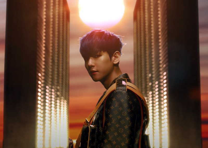 SuperM 100 MV Kpop Fashion - Baekhyun - Look 1