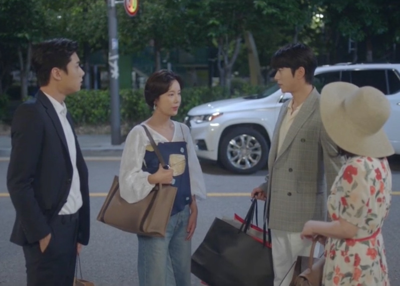 To All The Guys Who Loved Me Kdrama Fashion - Hwang Jung-Eum - Episode 8-1