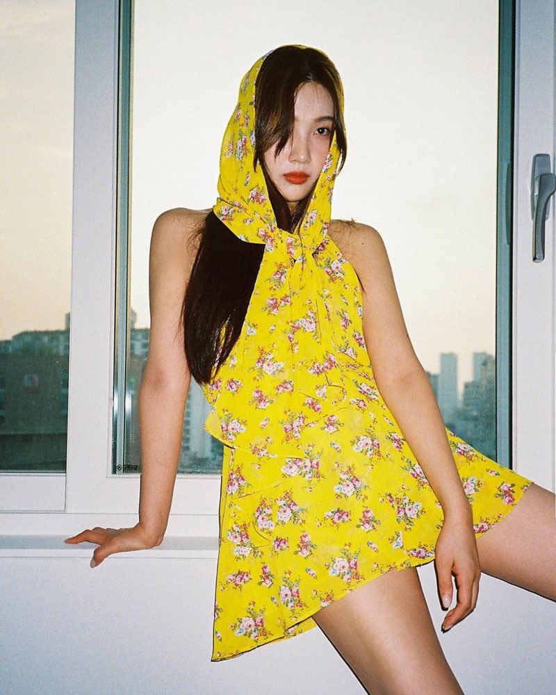 Red Velvet Joy's Outfit on Instagram Look on September 20, 2020