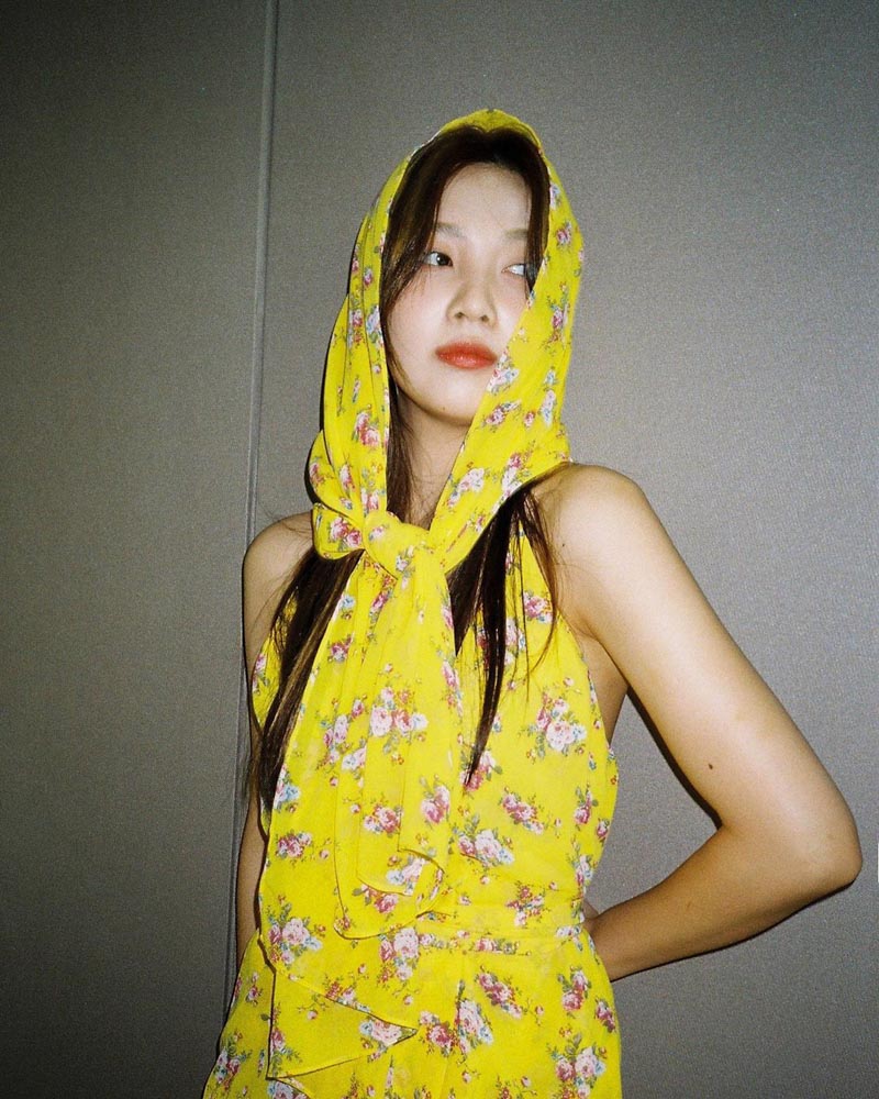 Red Velvet Joy's Outfit on Instagram Look on September 20, 2020