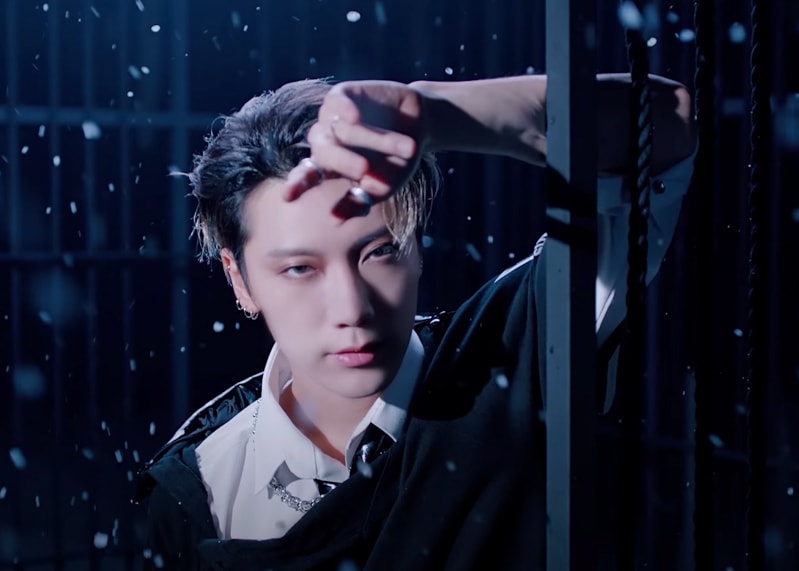 SUPERM Tiger Inside MV Kpop Fashion - Ten - Look 1