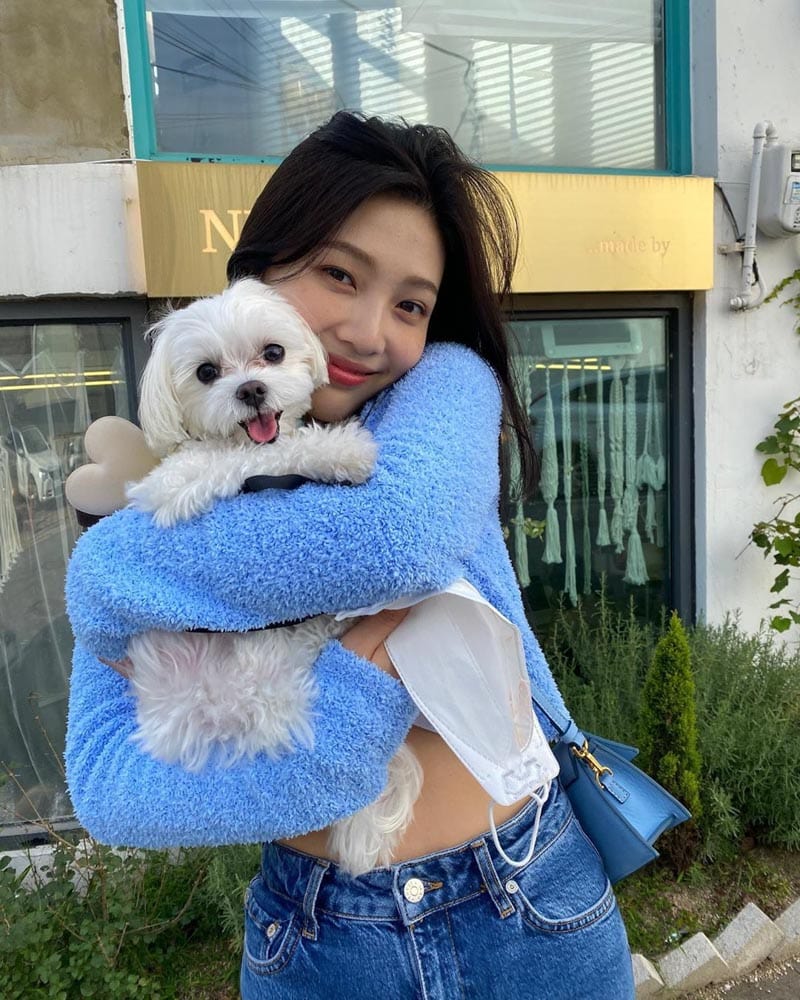 Red Velvet Joy's Outfit on Instagram on October 5, 2020