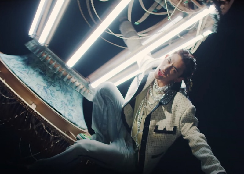 NTC U Make A Wish MV Kpop Fashion - Lucas - Look 1