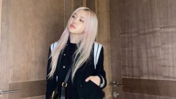 Blackpink Rose's Outfit on Instagram on November 3, 2020