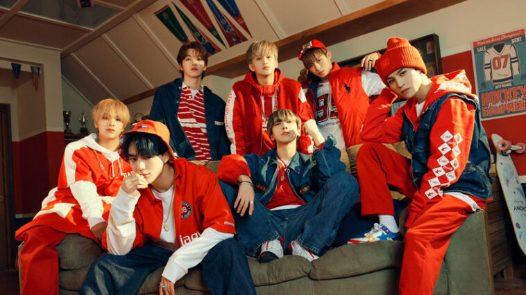 NCT U 90's Love MV Fashion