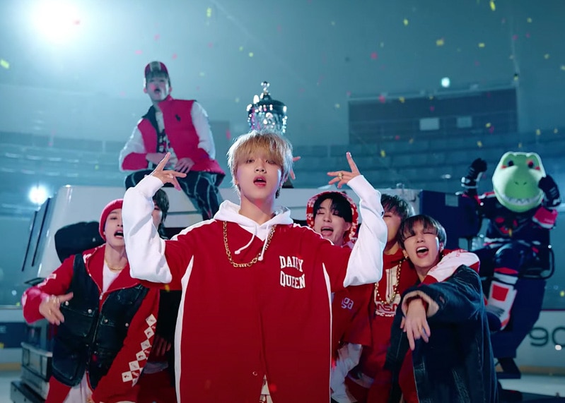 NCT U 90's Love MV Kpop Fashion - Haechan - Look 1