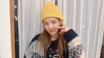 Sandara Park's Outfit on Instagram on December 16, 2020
