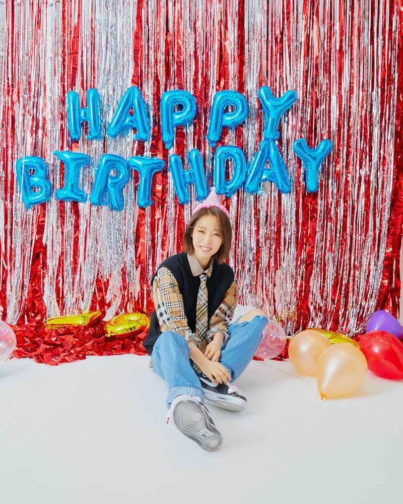 MAMAMOO Moonbyul's Outfit on Instagram on December 22, 2020