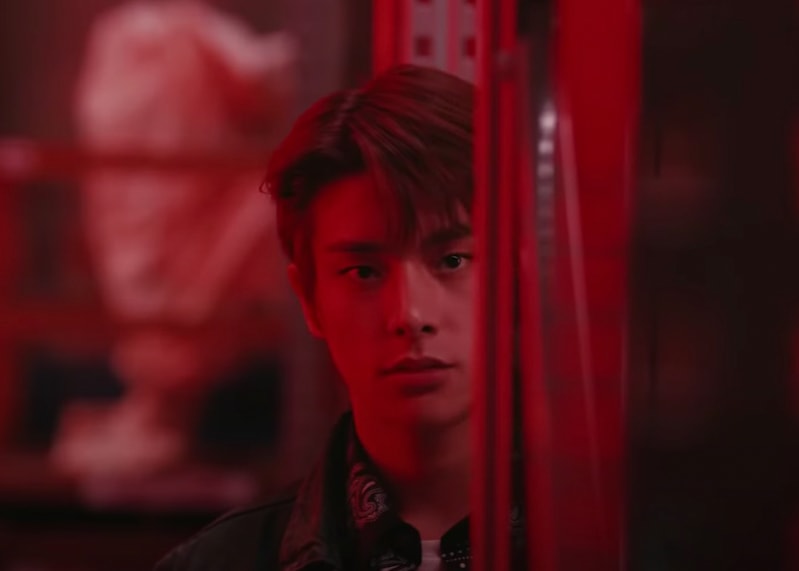 ENHYPEN Let Me In (20 CUBE) MV Kpop Fashion - Jake - Look 1