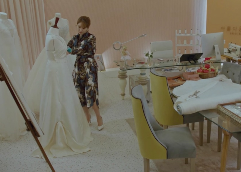 The Spies Who Loved Me Kdrama Fashion - Yoo In-Na - Episode 8-4