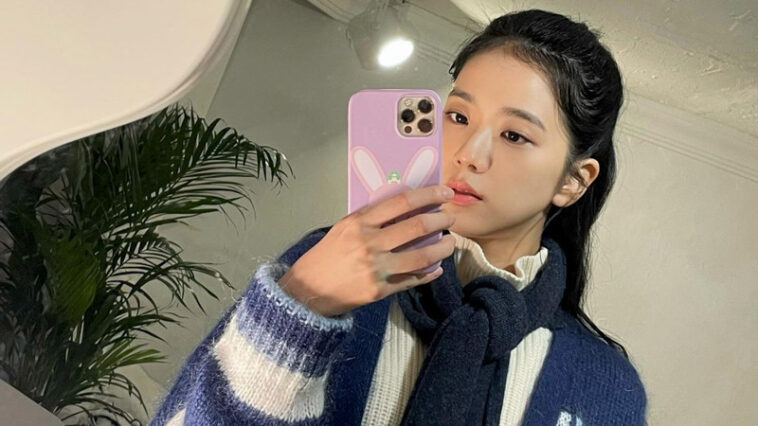 BLACKPINK Jisoo's Outfit on Instagram on January 10, 2021
