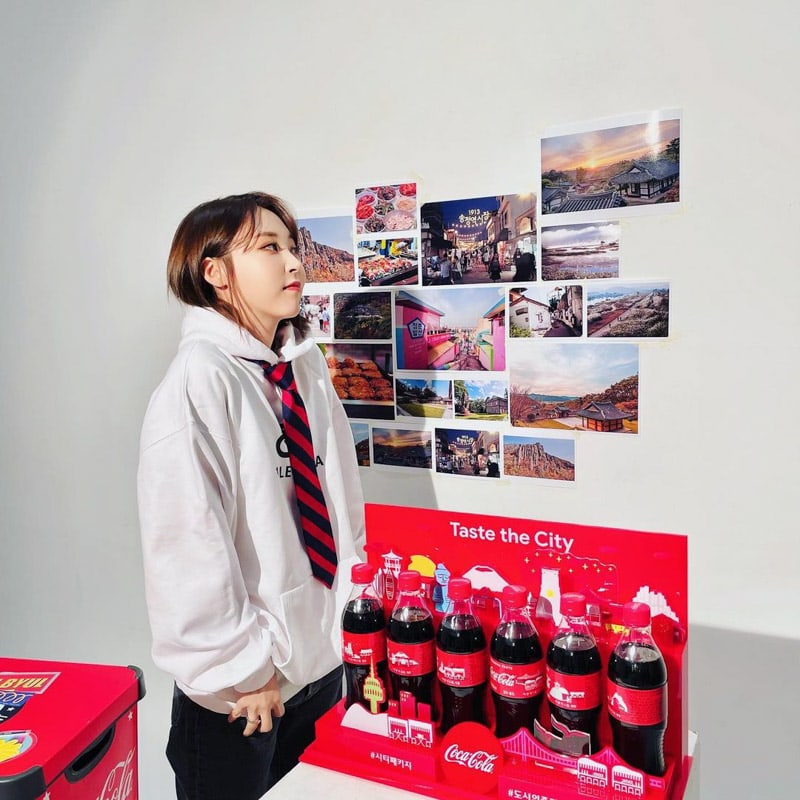 MAMAMOO Moonbyul's Outfit on Instagram on January 11, 2021