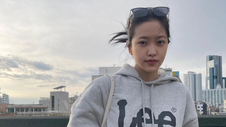 Red Velvet Yeri's Outfit on Instagram on January 23, 2021