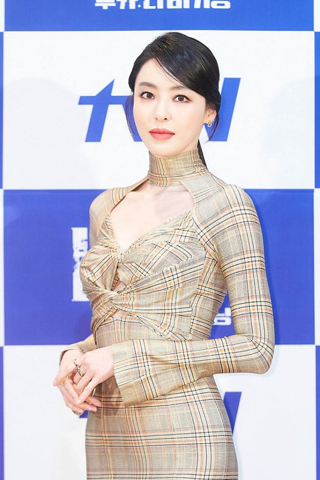 Lee Da-Hee's Outfit at 'LUCA The Beginning' Press Conference on January 27, 2021