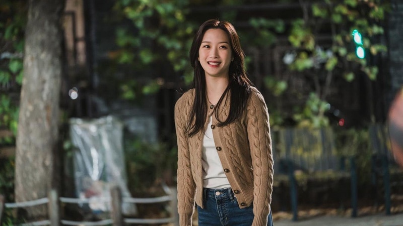 True Beauty' Episodes 5-6 Fashion: Moon Ga-Young As Im Ju-Gyeong | InkiStyle