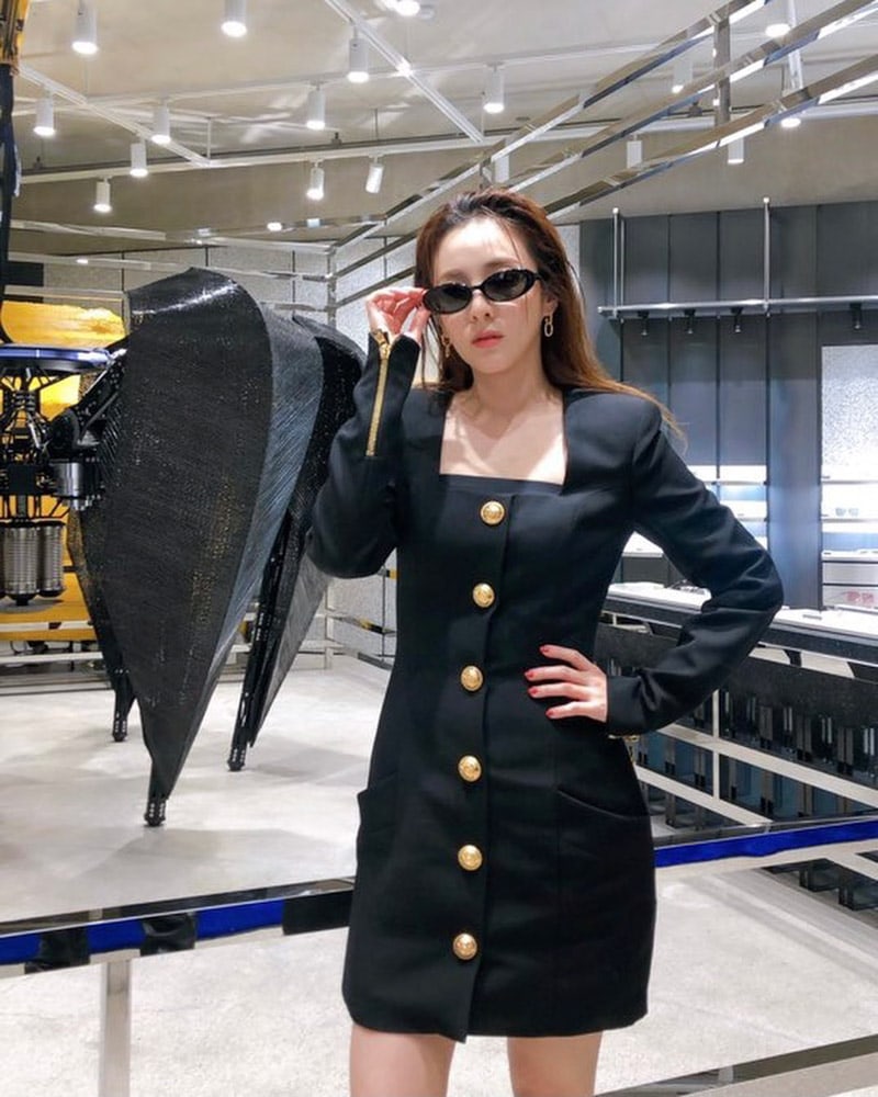 Sandara Park's Outfit on Instagram on February 19, 2021