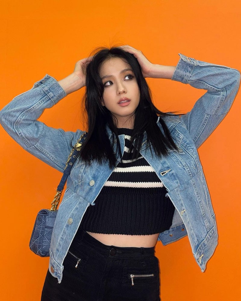 Blackpink Jisoo's Outfit on Instagram on March 16, 2021