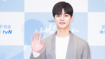 Song Kang's Outfit at 'Navillera' Press Conference on March 16, 2021