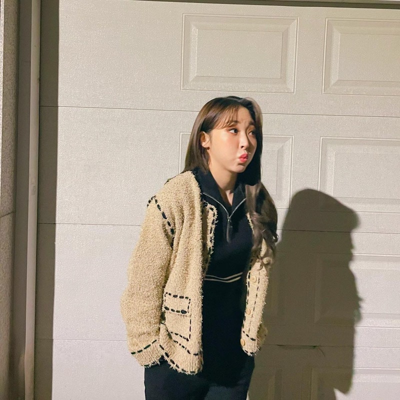 Mamamoo Moonbyul's Outfit on Instagram on March 22, 2021